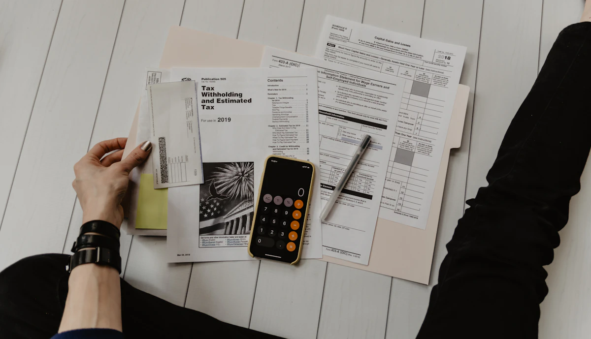 Compensation Benchmarking: How to Set Salaries That Win Candidates Without Overpaying | illustration for Talent Acquisition article