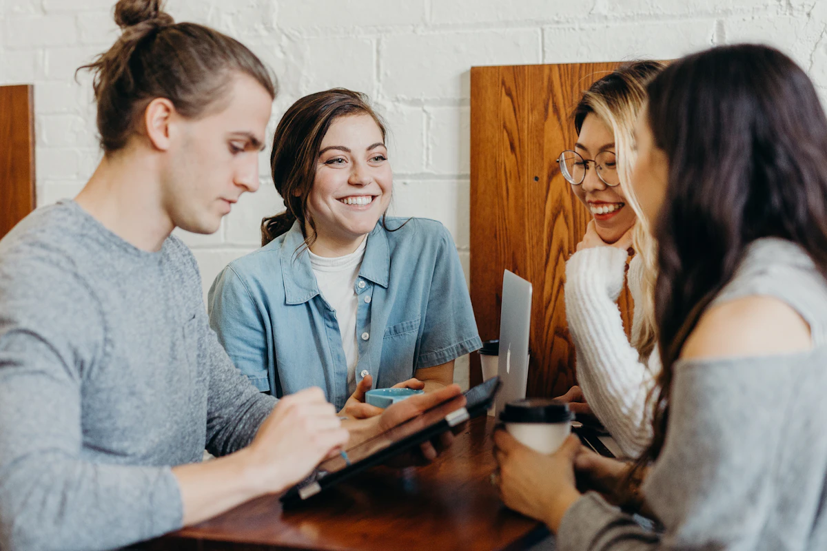 Employee Engagement Surveys: How to Design One People Answer Honestly — HR Strategy guide