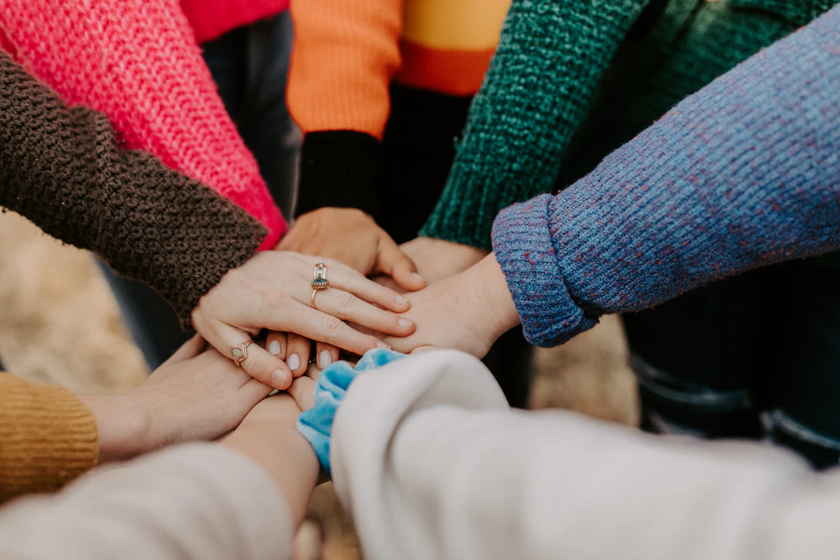 Equity Compensation Explained: A Practical Guide to RSUs, Options, and How to Talk About Them — HR Strategy guide