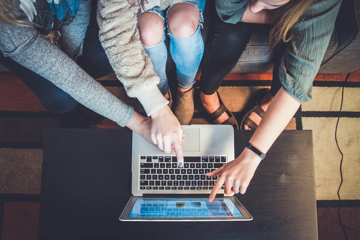 Voluntary Buyout Programs: How to Design One That Reduces Headcount Without a Layoff — HR & Employment guide